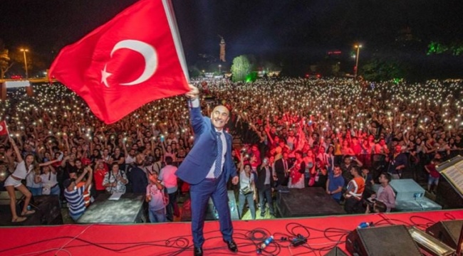 Tunç Soyer yazdı: Yaşasın demokrasi, yaşasın Cumhuriyet!
