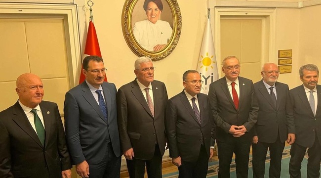 AK Parti, anayasa değişikliği ziyaretlerini tamamladı