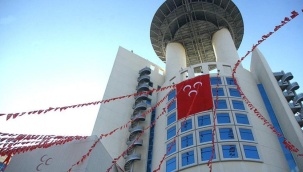 Anayasa değişikliği teklifi MHP'ye sunuldu