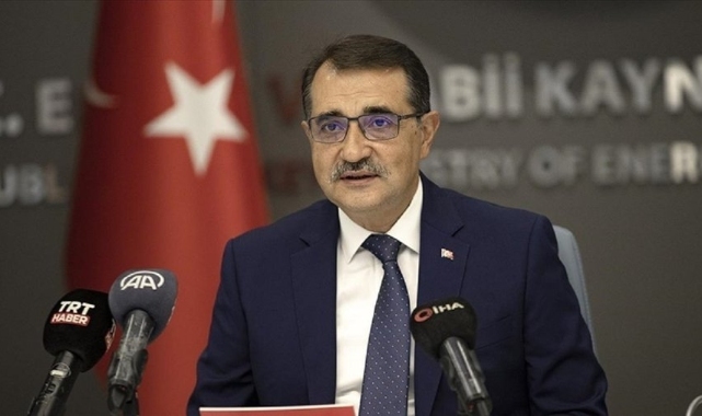 Bakan Dönmez: 7 ayda 236 bin 617 kişinin elektriği kesildi