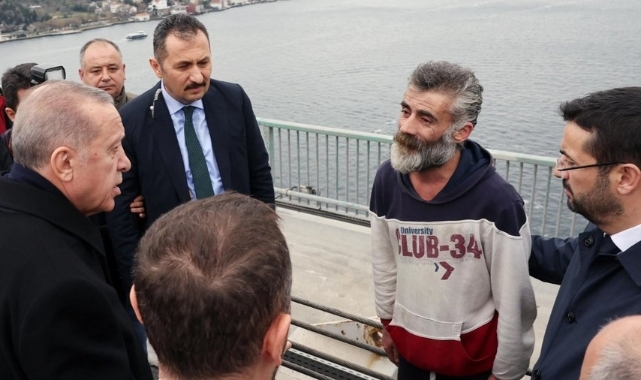 Cumhurbaşkanı Erdoğan köprüde intihar girişiminde bulunan vatandaşı ikna etti