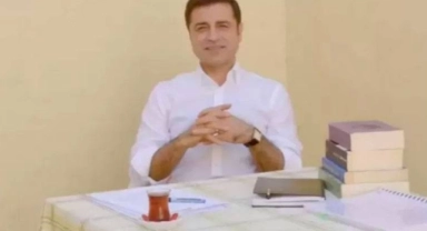 Demirtaş'ın özel jetle Diyarbakır'a götürülmesi ve AK Parti'nin HDP ziyareti bölgede nasıl karşılandı?