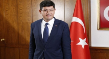 İYİ Partili belediye başkanı AK Parti'ye geçiyor