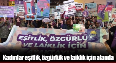 Kadınlar eşitlik, özgürlük ve laiklik için alanda