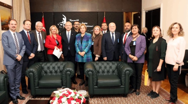 Kılıçdaroğlu, 'Medya Dayanışma Grubu' bileşenleriyle görüştü: "İktidar seçime doğru baskıyı artıracak"