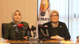 Mahir Ünal’ın yerine getirilen AK Partili Özlem Zengin, görevini Belgin Uygur’a devretti