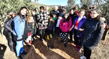 Zeytini merkezine alan ilk çocuk festivali İzmir’de yapıldı
