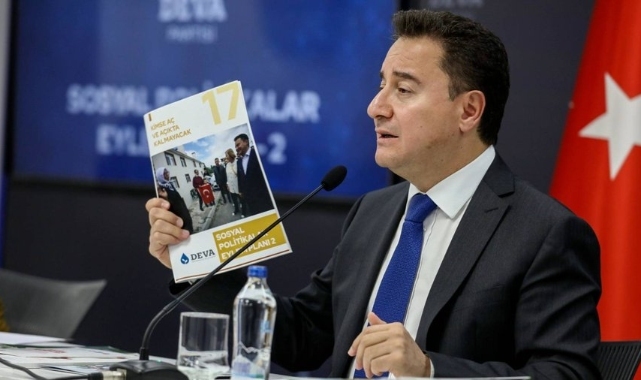 Babacan: Benden sonra göreve gelen bir bakan, 'öyle bir miras bırakmışsınız ki yiyoruz yiyoruz, bitmiyor’ dedi