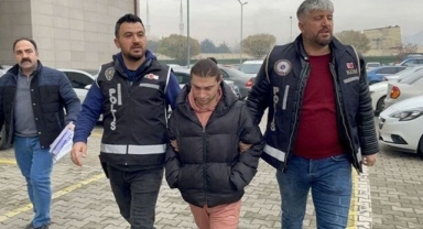 Bir sahte doktor vakası daha! Ambulansla hasta naklederken yakalandı