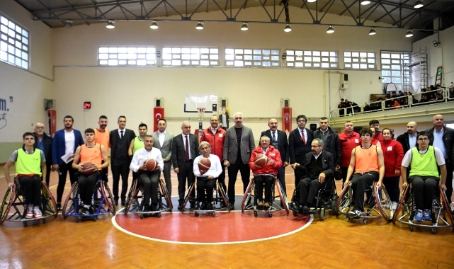 Bornova’da farkındalık yaratan maç