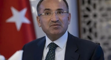 Bozdağ'dan "LGBTİ evliliği" açıklaması: Gelecekte buna dönük bir tehdidin emareleri gözüktüğü için tedbir alıyoruz