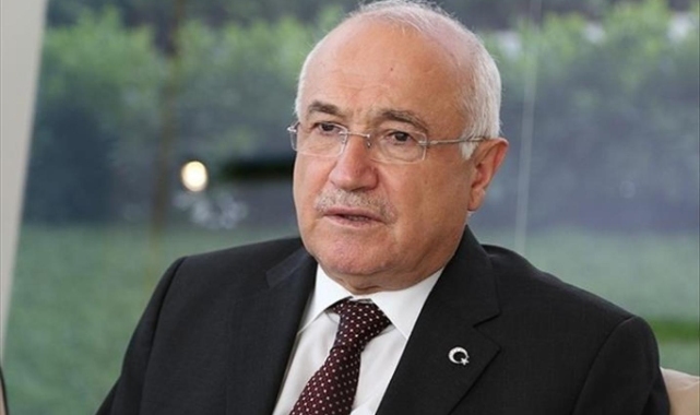 Cemil Çiçek: Tarikatların para kaynakları denetlenmeli
