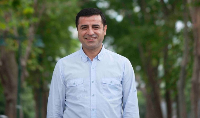 Demirtaş: Üzgünüm ama sarı öküzü vermeyecektiniz; şimdi hep birlikte direnme ve hep birlikte kazanma zamanıdır