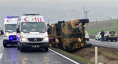 Diyarbakır'da askeri araç devrildi: 6 asker yaralandı