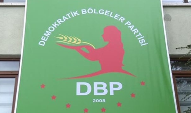 Dört gündür gözaltında tutulan DBP’li siyasetçiler adliyeye sevk edildi