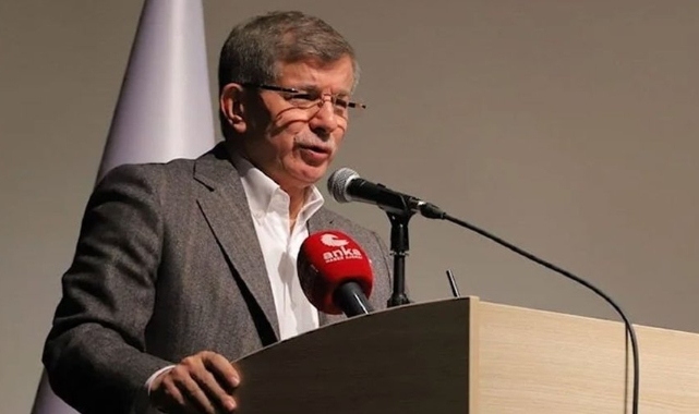 Gelecek Partisi lideri Davutoğlu seçim startını Konya'da verdi