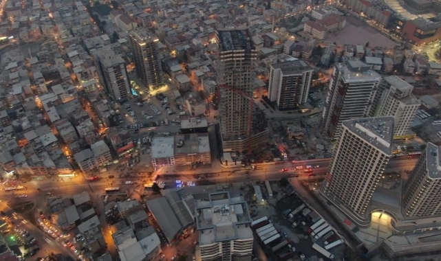 İzmir'deki vinç faciasında 3 gözaltı