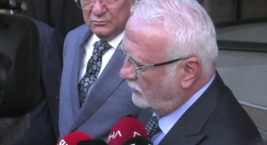 Mustafa Elitaş ve Mehmet Göker İyi Partili Örs’ü hastanede ziyaret etti