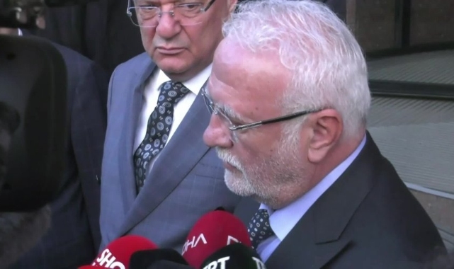 Mustafa Elitaş ve Mehmet Göker İyi Partili Örs’ü hastanede ziyaret etti