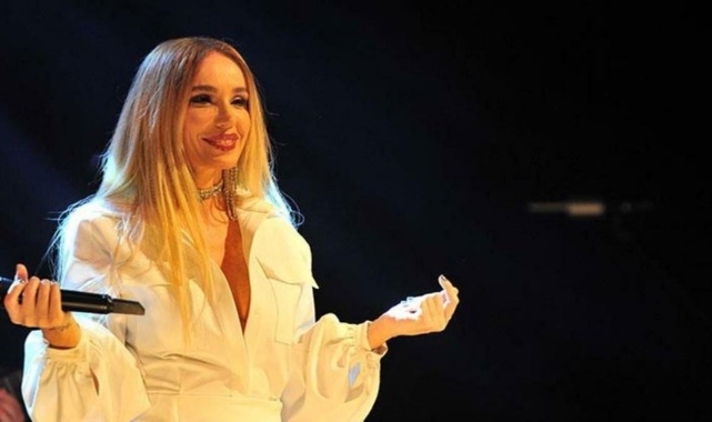 Şarkıcı Gülşen'in yargılandığı dava 1 Mart'a ertelendi