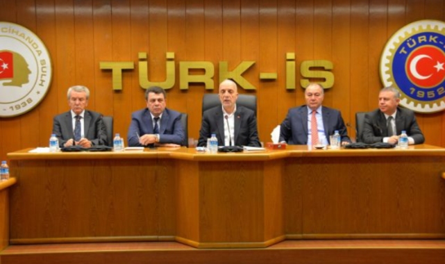 Türk-İş Başkanlar Kurulu, ilk asgari ücret görüşmesinden saatler önce toplanacak