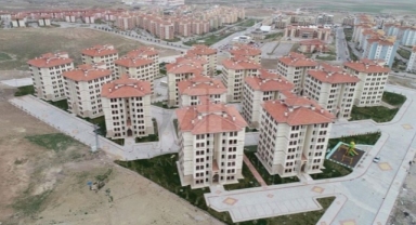 Yurttaş konut derdinde TOKİ reklam peşinde