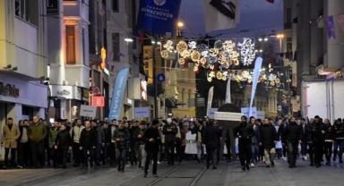 Bilal Erdoğan'ın yönetimindeki TÜGVA'dan İstiklal Caddesi'nde 'tekbirli' yürüyüş