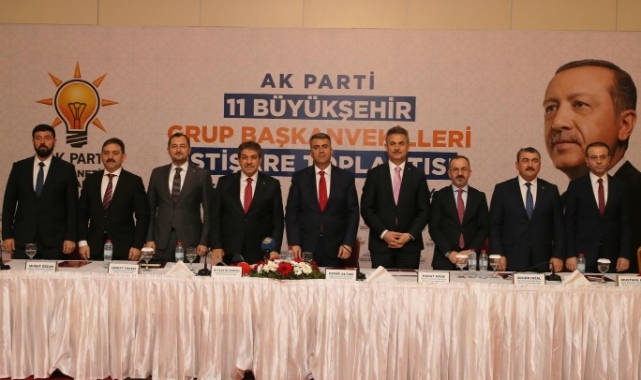 CHP'li 11 büyükşehir belediyesinin AK Parti grup başkan vekillerinden ortak açıklama