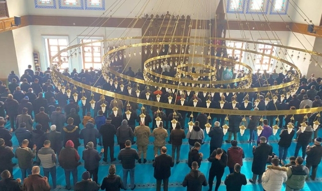 Cuma namazı öncesinde yağış için dua edildi