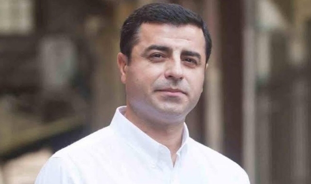 Demirtaş: Adım atma sırası 6'lı masada