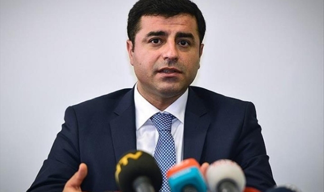 Demirtaş: Cumhur İttifakı neden kazanacak aday bulmuyor da hem aday olamayacak hem de kazanamayacak kişide ısrar ediyor?