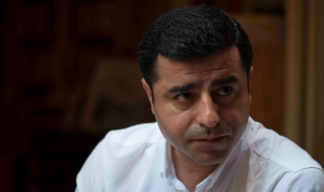 Demirtaş’tan “kararsızlar” mesajı: İkna etmeye çalışın lütfen