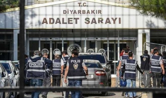 Diyarbakır’da dört mahkeme başkanı düz hakim yapıldı