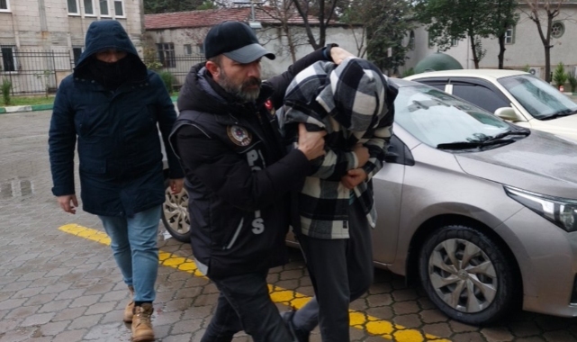 Eski uzman çavuşlar 139 bin 842 adet uyuşturucu hapla yakalandı