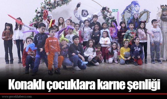 Konaklı çocuklara karne şenliği
