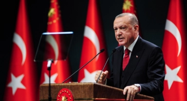 ‘Üçüncü kez adaylığı’ tartışmaları sürerken Erdoğan’ın diploma davası görüldü