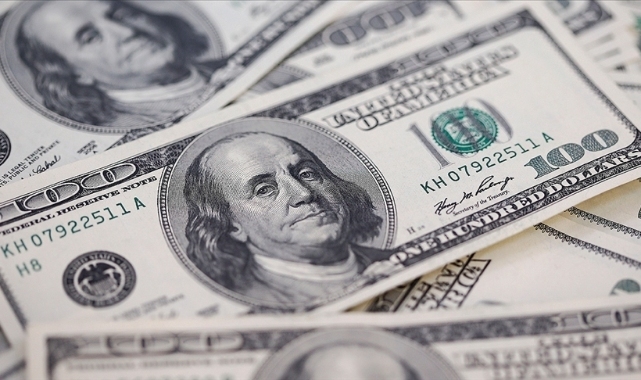2022&#039;de cari açık, 48,7 milyar dolar oldu