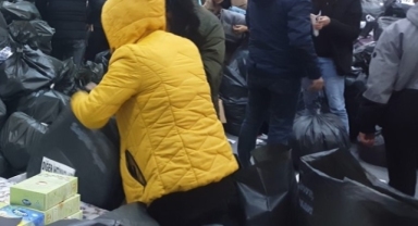 4 belediye personeli deprem yardımlarını çaldı