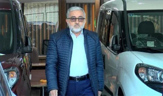 '50 bin' yerine '50 milyar TL' diyen galerici: Heyecandan oldu