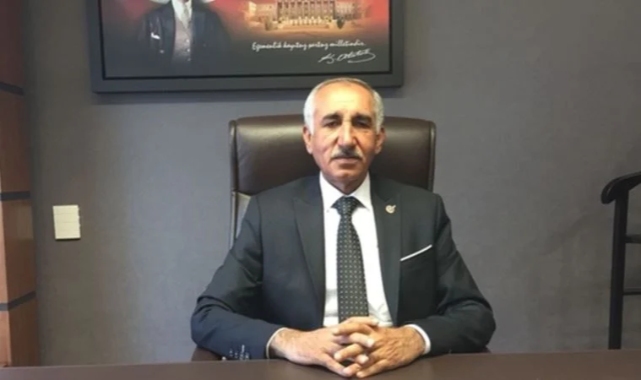 AK Partili vekil ve ailesi de enkaz altında
