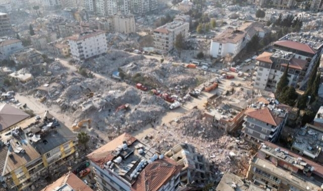 Bakanlık ilçe ilçe sıraladı! İşte 10 ili vuran depremde en ağır hasarı alan yerler