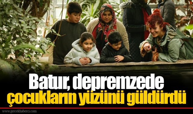 Batur, depremzede çocukların yüzünü güldürdü