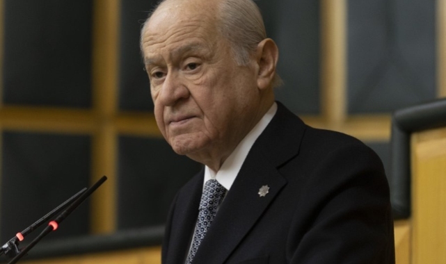 Beşiktaş üyeliğinden istifa eden Devlet Bahçeli yeni takımını açıkladı: Ben artık Karagümrüklüyüm'
