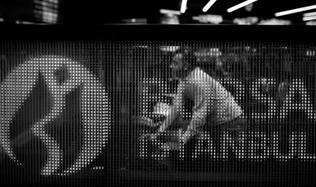 Bloomberg’e konuşan kaynak: Borsa yarın açılıyor