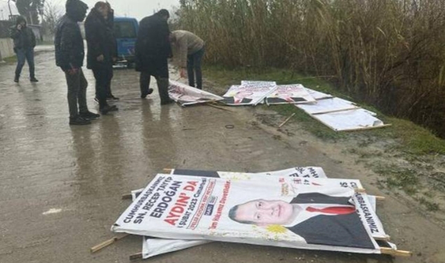 Cumhurbaşkanı Erdoğan’ın afişleri dereye atıldı