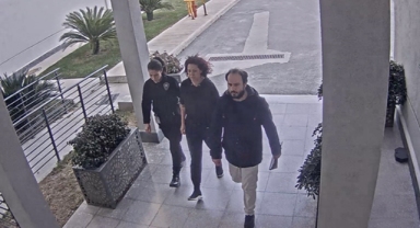 Depremde yıkılan otelin ortağı serbest bırakıldı!
