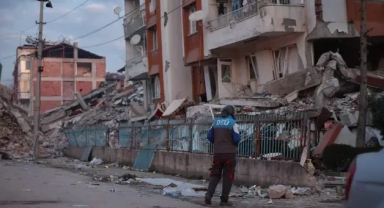 Diyarbakır'da 33 kişi hakkında gözaltı kararı