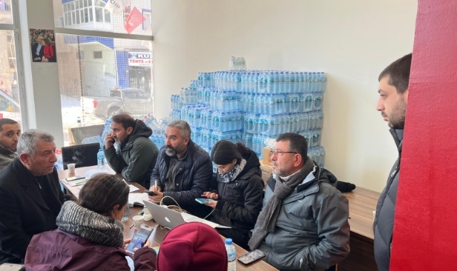 Güzelbahçe'den 3 günde 5 bin depremzedeye ulaştılar