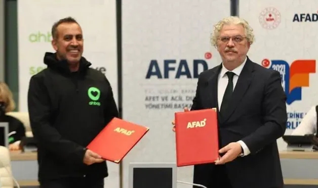 Haluk Levent, AFAD'la işbirliği protokol belgesini paylaştı