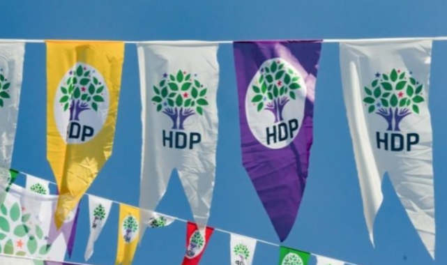 HDP: Gönderdiğimiz yardım malzemelerine AFAD el koydu, kendi depolarına boşalttılar